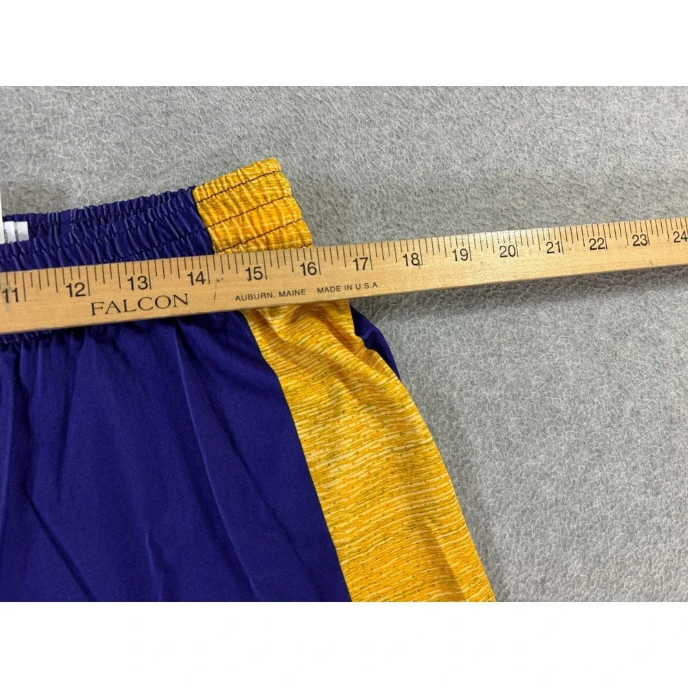 NWT‎ East Carolina Pirates Basketball Practice Shorts (Men's Large) Purple